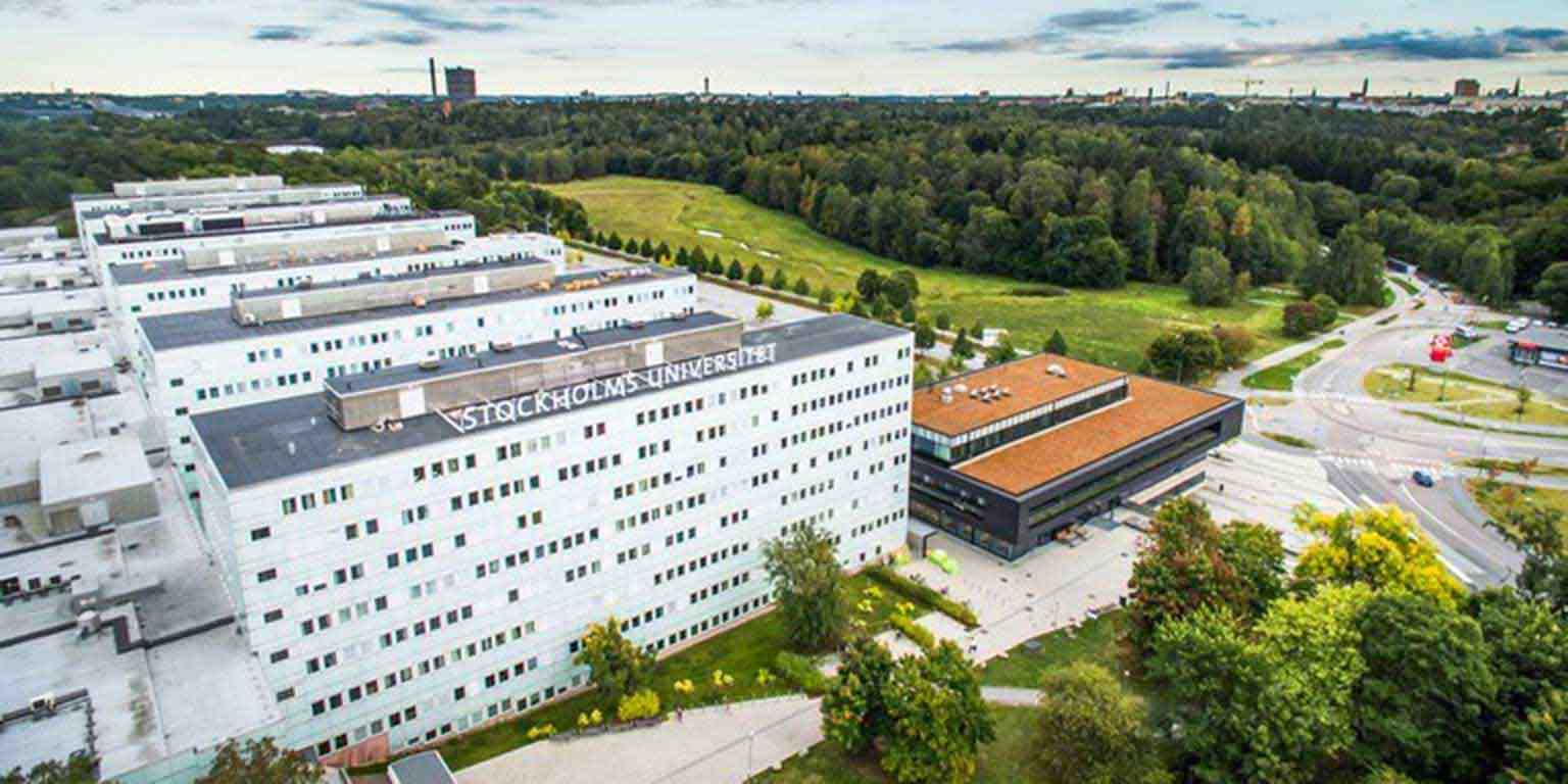 محوطه و ساختمان دانشگاه استکهلم