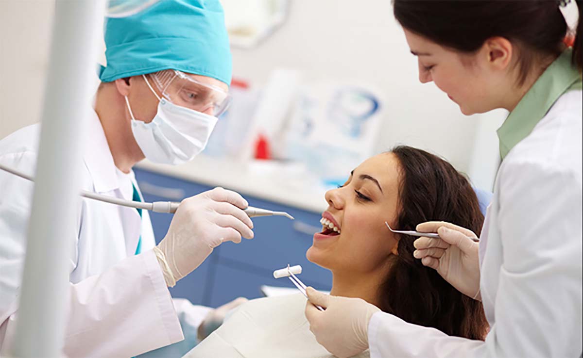 دندانپزشکی در فرانسه